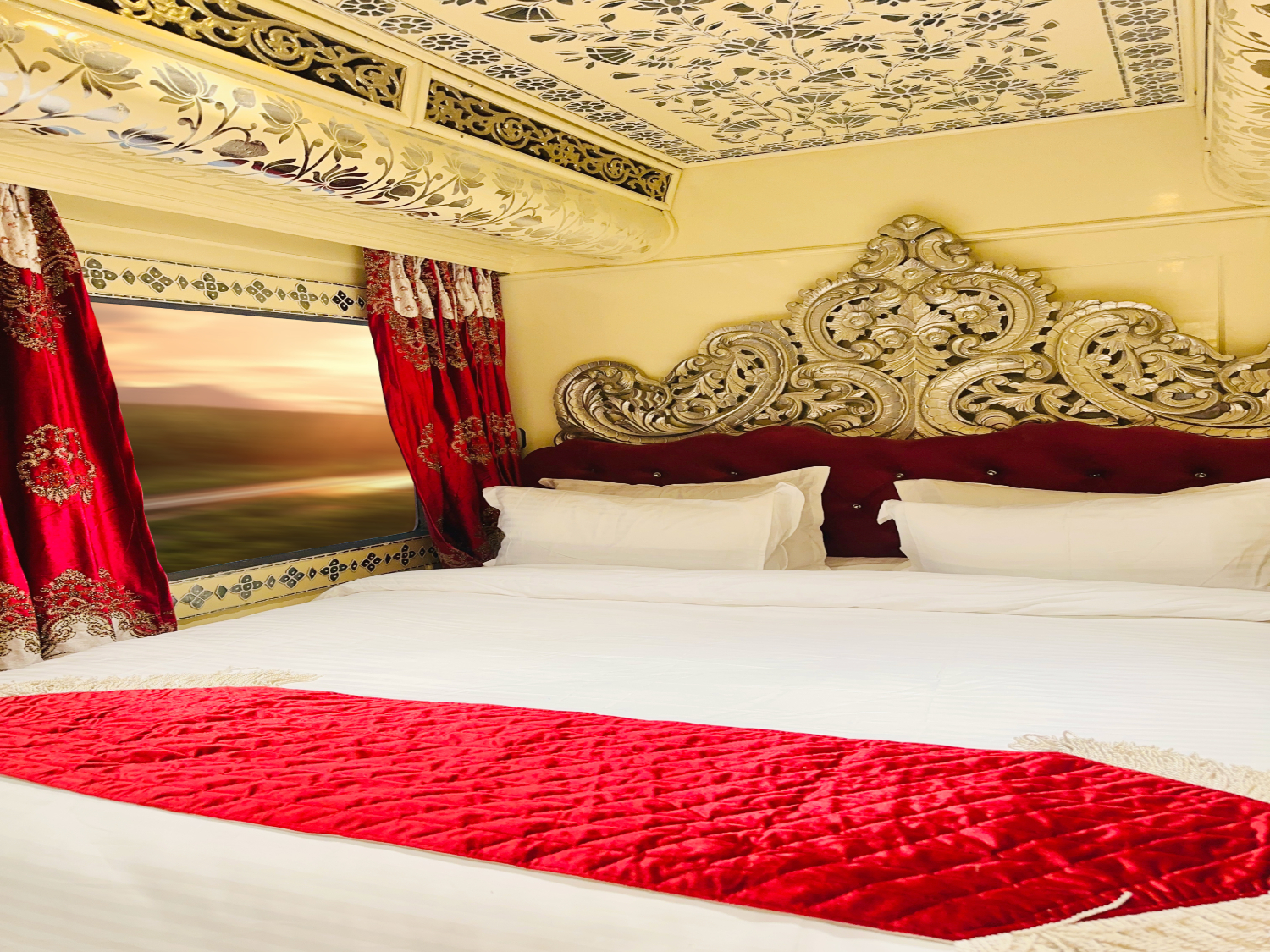 Palace on Wheels Guest Experience